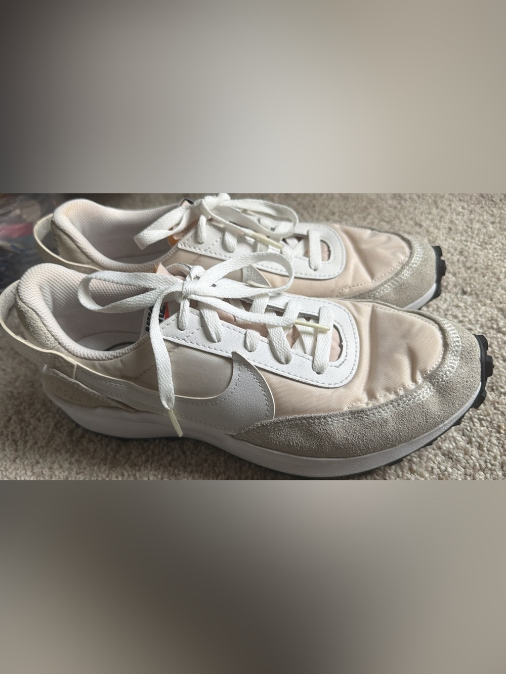 Nike Women's White Cream Beige Retro Runner Sneakers
